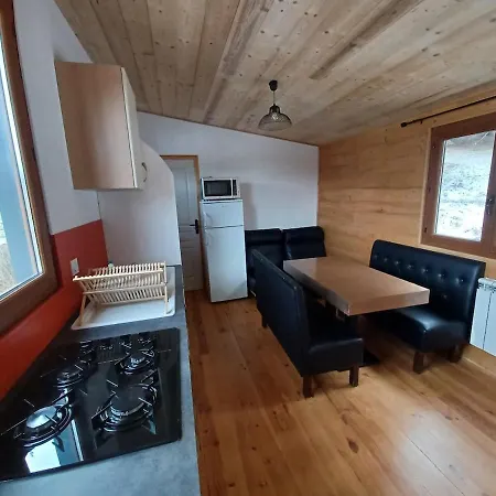 Semesterbostad Tiny House A La Ferme Sur Le Vercors Méaudre